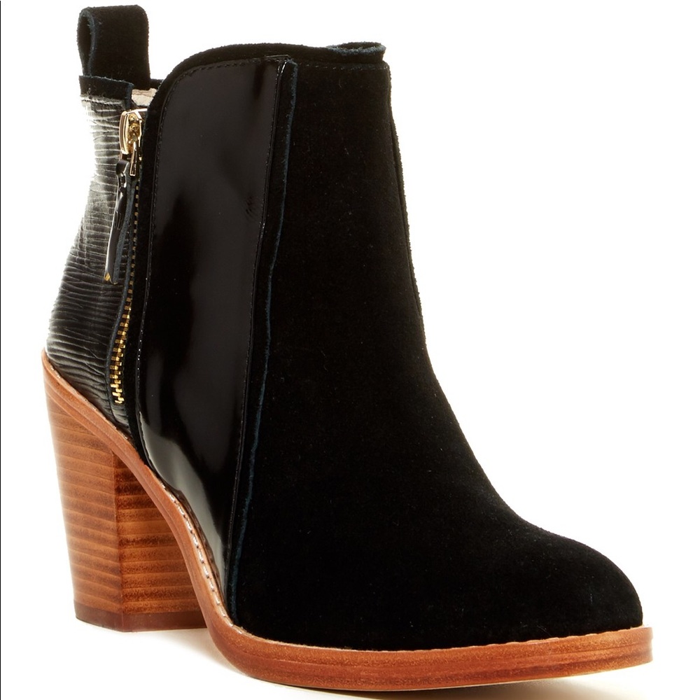 Black suede block-heeled ankle boots Matt Bernson